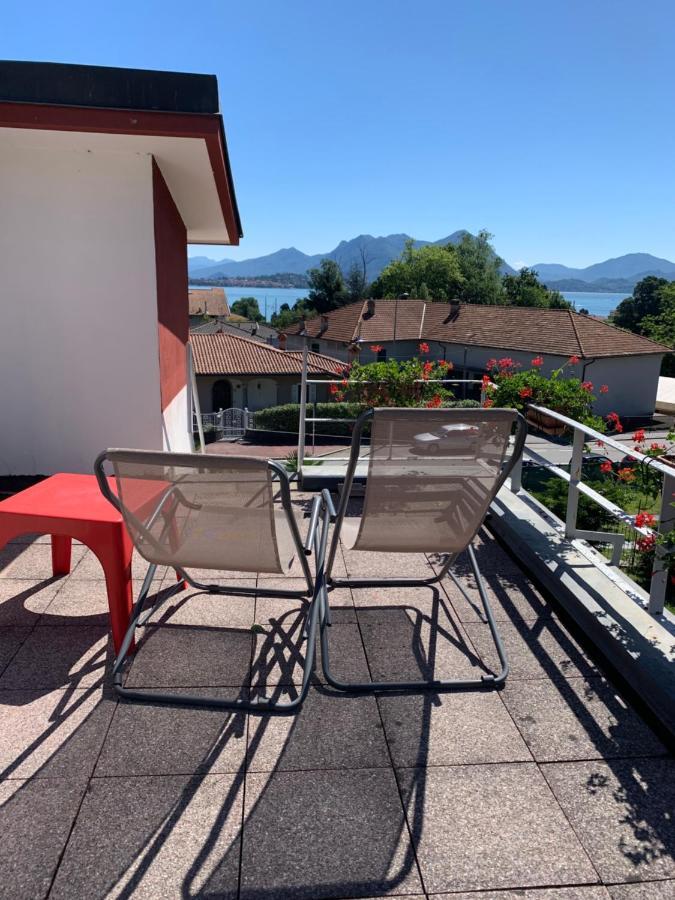 B&B Il Tempo Del Sogno Con Cani E Gatti Pet&Breakfast Baveno Exterior photo