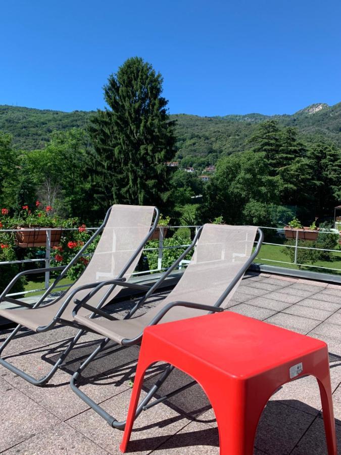 B&B Il Tempo Del Sogno Con Cani E Gatti Pet&Breakfast Baveno Exterior photo